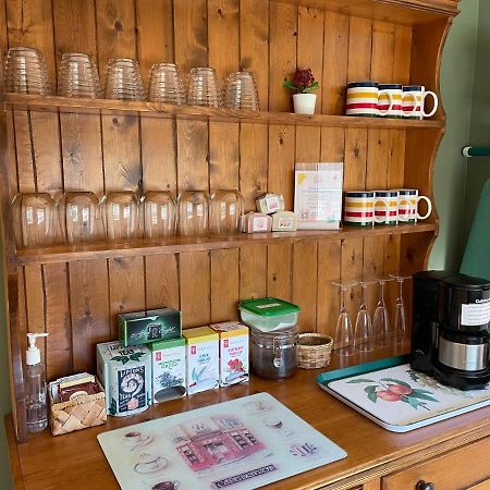 Abacot Hall Bed & Breakfast Ниагара-он-те-Лейк Экстерьер фото